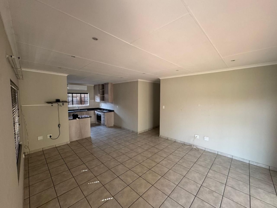 4 Bedroom Property for Sale in Hexrivier Lifestyle Estate North West